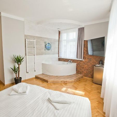 R&B Apartments 포즈난 외부 사진