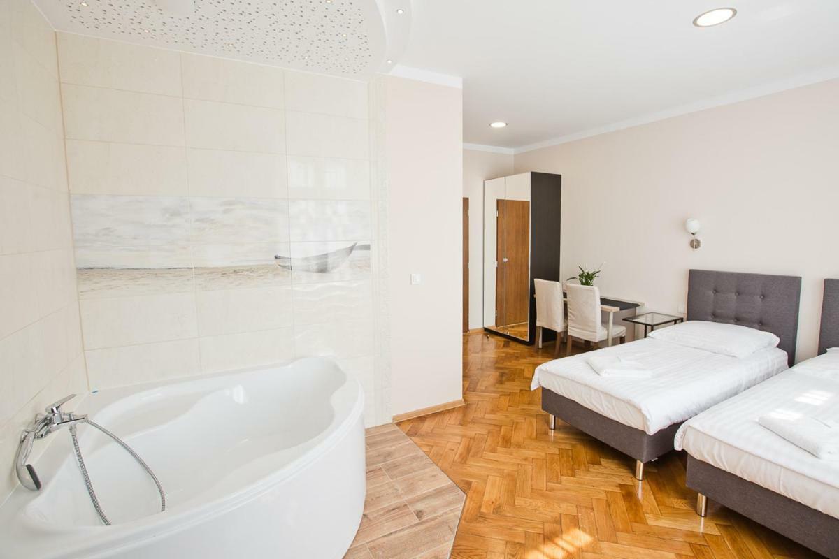 R&B Apartments 포즈난 외부 사진