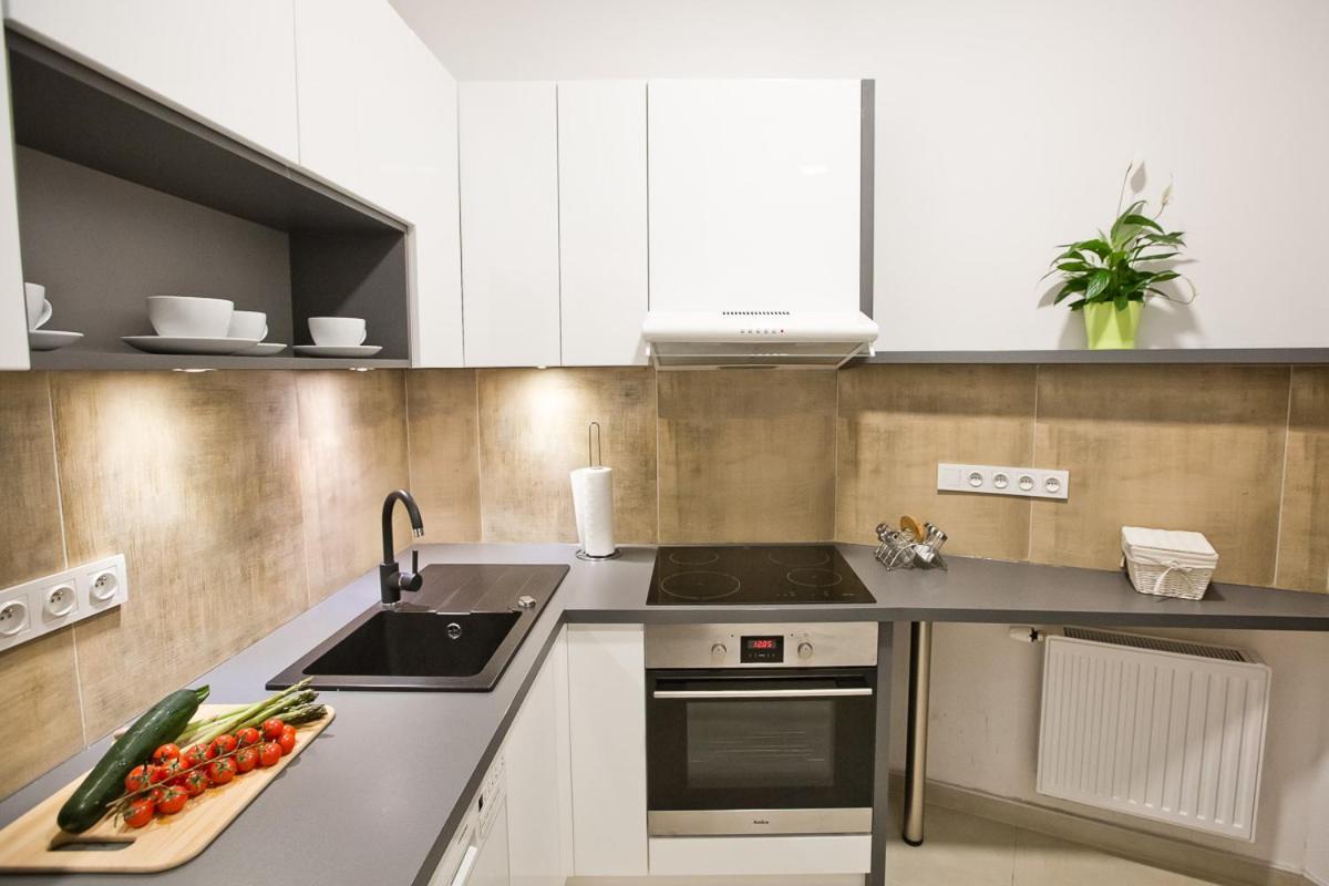 R&B Apartments 포즈난 외부 사진